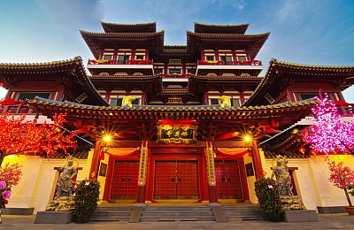 Tham quan ngôi chùa Phật Nha nổi tiếng ở Singapore