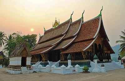 Trải nghiệm mới lạ ở vương quốc Lào Trải nghiệm mới lạ ở vương quốc Lào