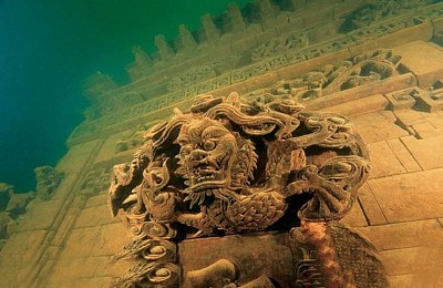 Vén bức màn kỳ bí thành phố nghìn năm tuổi dưới lòng hồ ở Trung Quốc