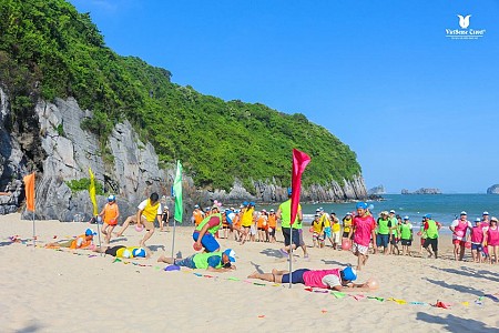 Biển Nhật Lệ - Viếng Mộ Đại Tướng Võ Nguyên Giáp - Động Thiên Đường - Bãi đá Nhảy