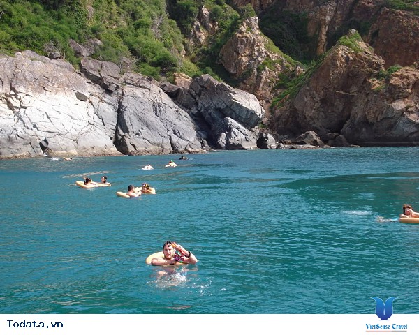 Đảo Hòn Tre Nha Trang - Ảnh 1