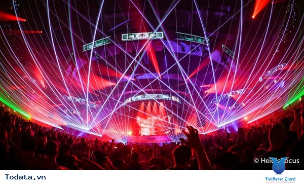 Du Lịch Nha Trang Trải Nghiệm 8 Địa Điểm Vào Buổi Tối - Ảnh 5 Du Lịch Nha Trang Trải Nghiệm 8 Địa Điểm Vào Buổi Tối - Ảnh 5