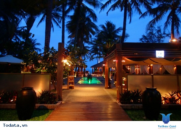 Du Lịch Nha Trang Trải Nghiệm 8 Địa Điểm Vào Buổi Tối - Ảnh 6 Du Lịch Nha Trang Trải Nghiệm 8 Địa Điểm Vào Buổi Tối - Ảnh 6