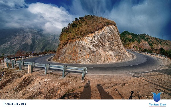 Hùng Vĩ Tứ Đại Đỉnh Đèo Đường Lên Tây Bắc - Ảnh 11