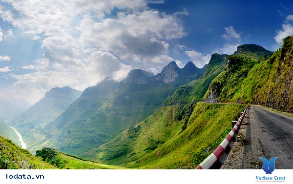 Hùng Vĩ Tứ Đại Đỉnh Đèo Đường Lên Tây Bắc - Ảnh 2