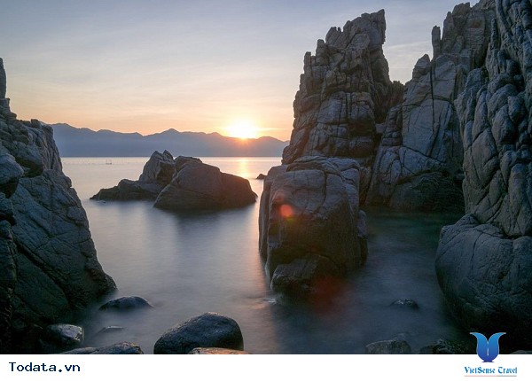 Vẻ Đẹp Kỳ Diệu Biển Nha Trang Từ Bình Minh Đến Hoàng Hôn - Ảnh 5