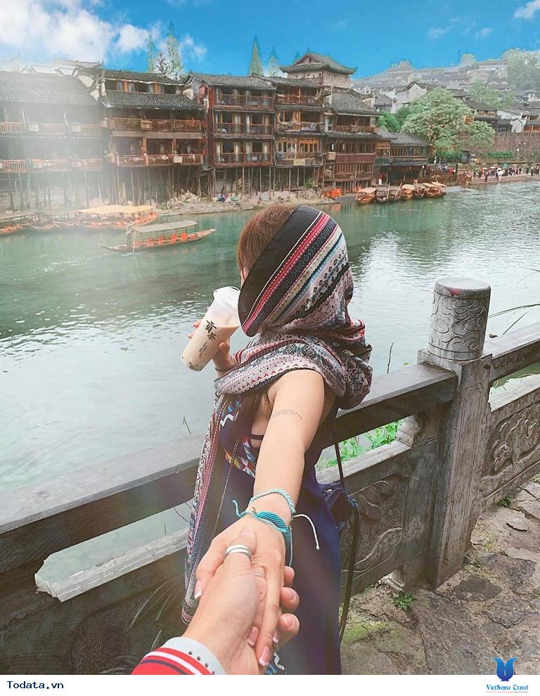 Bí Kíp Sống Ảo Tại Thiên Đường Trần Gian Nơi Phượng Hoàng Cổ Trấn - Ảnh 3 Bí Kíp Sống Ảo Tại Thiên Đường Trần Gian Nơi Phượng Hoàng Cổ Trấn - Ảnh 3