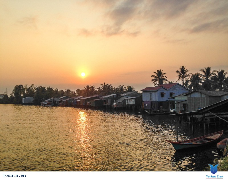 Campuchia: Không trải nghiệm sẽ là lỗi nhịp với tuổi thanh xuân - Ảnh 11 Campuchia: Không trải nghiệm sẽ là lỗi nhịp với tuổi thanh xuân - Ảnh 11