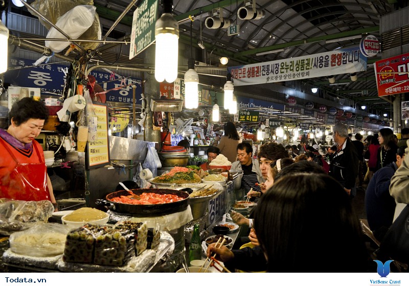 Điểm danh những khu chợ nhất định phải qua khi tới Hàn Quốc - Ảnh 1 Điểm danh những khu chợ nhất định phải qua khi tới Hàn Quốc - Ảnh 1
