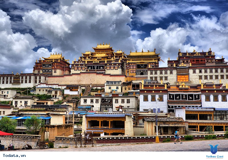 Giảm Tới 2 Triệu Đồng Cho Tour Du Lịch Trung Quốc Hành Trình Côn Minh - Lệ Giang - Shangri La - Ảnh 3 Giảm Tới 2 Triệu Đồng Cho Tour Du Lịch Trung Quốc Hành Trình Côn Minh - Lệ Giang - Shangri La - Ảnh 3