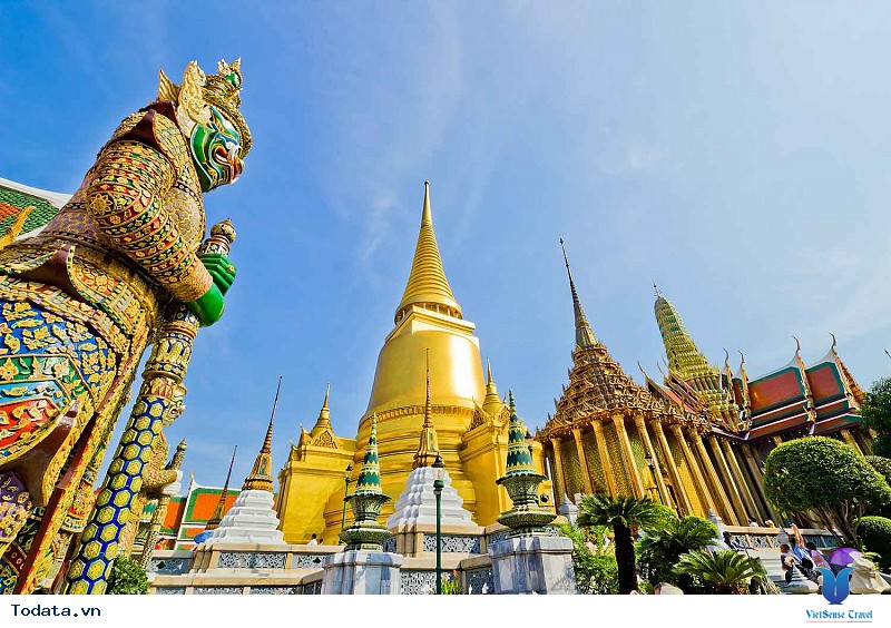 Hành trang cần chuẩn bị cho tour du lịch Thái Lan - Ảnh 1 Hành trang cần chuẩn bị cho tour du lịch Thái Lan - Ảnh 1