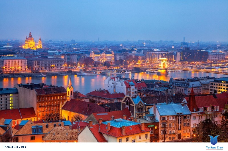 Khám Phá Đông Âu Với Hành Trình Pháp - Thuỵ Sỹ - Liechtenstein - Áo - Hungary - Sloavkia - Séc - Đức - Ảnh 7 Khám Phá Đông Âu Với Hành Trình Pháp - Thuỵ Sỹ - Liechtenstein - Áo - Hungary - Sloavkia - Séc - Đức - Ảnh 7