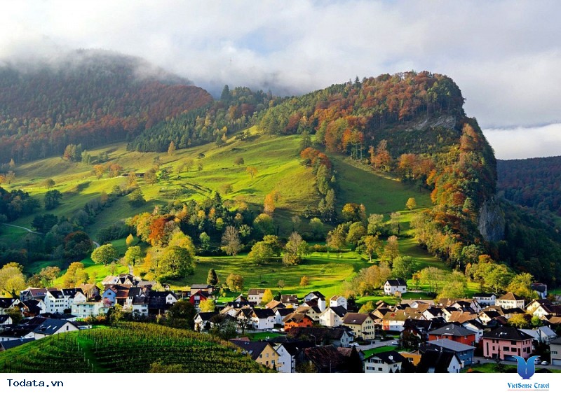 Khám Phá Đông Âu Với Hành Trình Pháp - Thuỵ Sỹ - Liechtenstein - Áo - Hungary - Sloavkia - Séc - Đức - Ảnh 4 Khám Phá Đông Âu Với Hành Trình Pháp - Thuỵ Sỹ - Liechtenstein - Áo - Hungary - Sloavkia - Séc - Đức - Ảnh 4