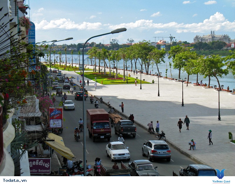 Khám phá vẻ đẹp bí ẩn của thủ đô Phnom Penh Campuchia - Ảnh 1 Khám phá vẻ đẹp bí ẩn của thủ đô Phnom Penh Campuchia - Ảnh 1