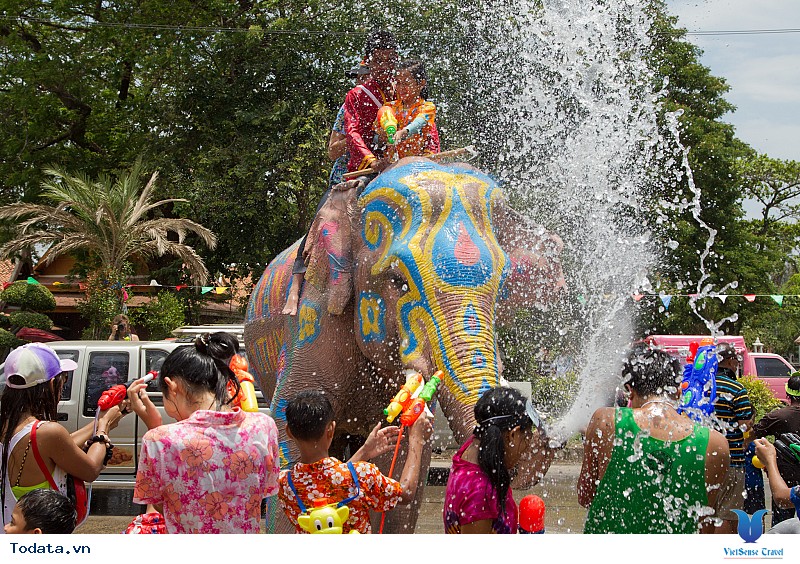 Nền văn hóa phi vật thể đặc sắc của đất nước Campuchia - Ảnh 4 Nền văn hóa phi vật thể đặc sắc của đất nước Campuchia - Ảnh 4