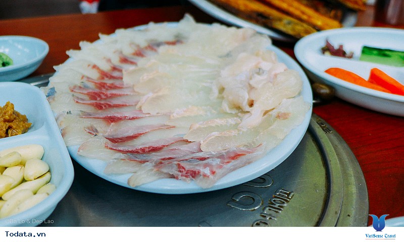 Những con phố ẩm thực nổi tiếng nhất Hàn Quốc - Ảnh 5 Những con phố ẩm thực nổi tiếng nhất Hàn Quốc - Ảnh 5