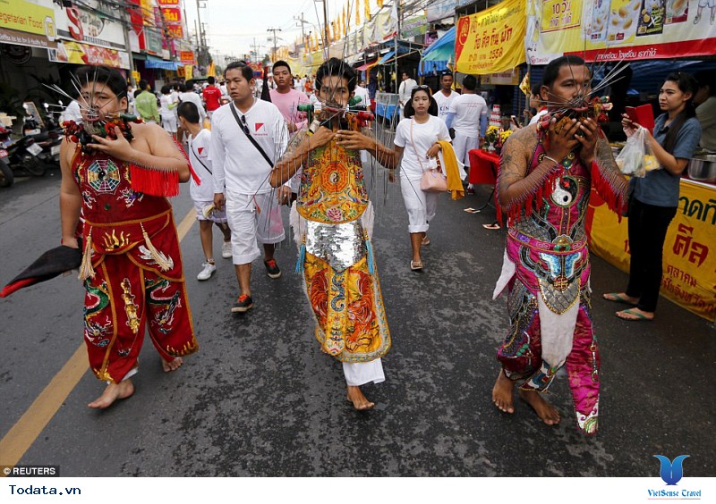 Tháí Lan thu hút khách du lịch với những lễ hội độc đáo - Ảnh 2 Tháí Lan thu hút khách du lịch với những lễ hội độc đáo - Ảnh 2