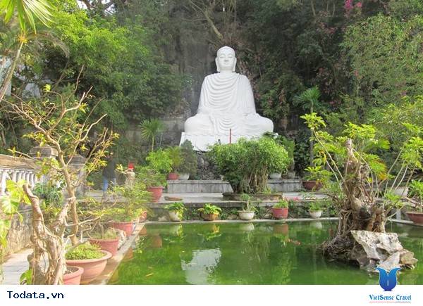 Du lịch Chùa Linh Ứng- Cõi Phật giữa chốn Đà thành - Ảnh 2 Du lịch Chùa Linh Ứng- Cõi Phật giữa chốn Đà thành - Ảnh 2