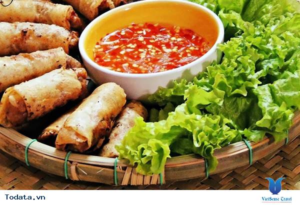 Lạ miệng món ram cuốn cải Đà Nẵng - Ảnh 1 Lạ miệng món ram cuốn cải Đà Nẵng - Ảnh 1