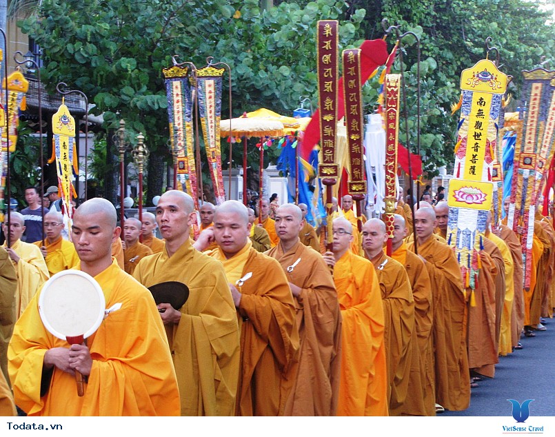 Lễ Mộc dục- tắm Phật và rước Phật Tại Huế - Ảnh 3 Lễ Mộc dục- tắm Phật và rước Phật Tại Huế - Ảnh 3