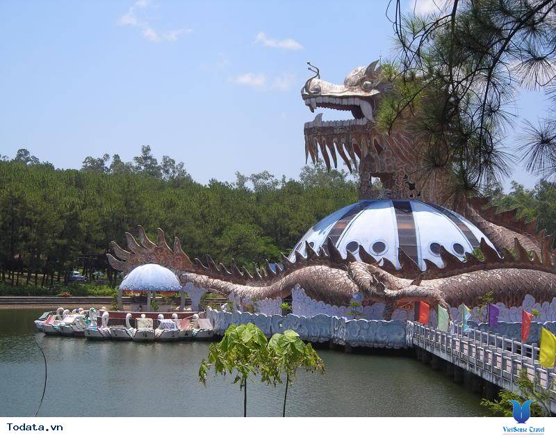 Những địa điểm chụp ảnh tuyệt đẹp tại Huế - Ảnh 2 Những địa điểm chụp ảnh tuyệt đẹp tại Huế - Ảnh 2