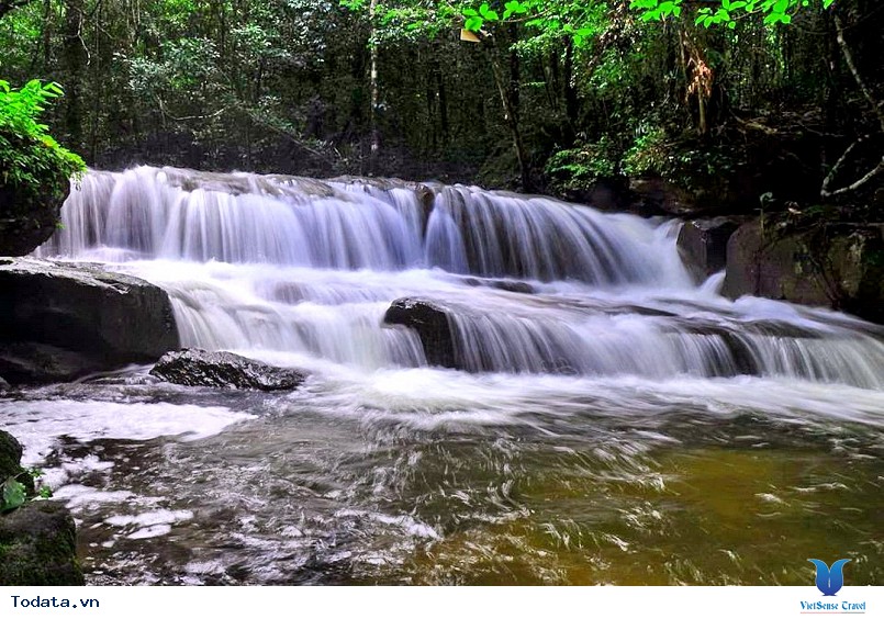 Suối Tranh ở Phú Quốc Suối Tranh ở Phú Quốc