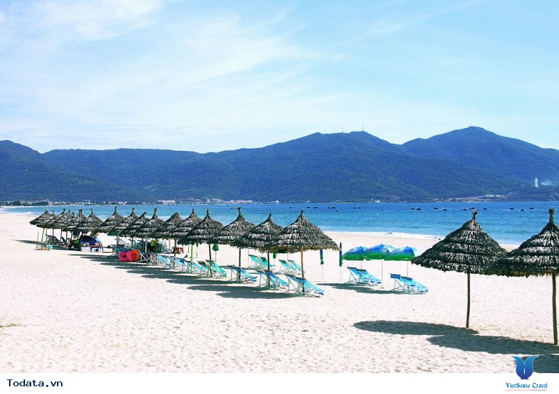 Vẻ đẹp và tình người thương nhớ nơi miền Trung - Ảnh 1