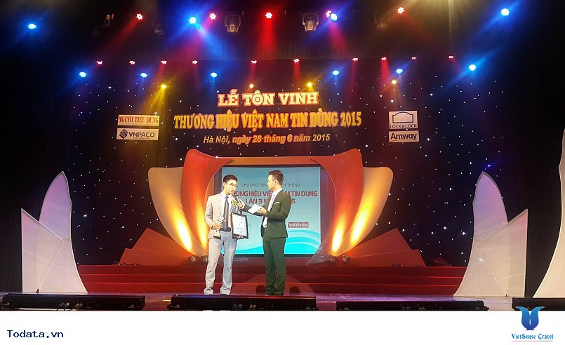 Vietsense Travel được vinh danh Dịch vụ Du lịch tin dùng 2015 - Ảnh 4
