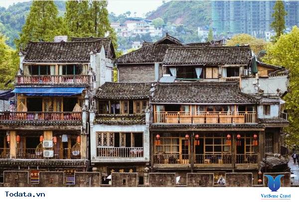 Bắc Môn Cổ Thành Cổ Kính Vượt Thời Gian Hình ảnh 3