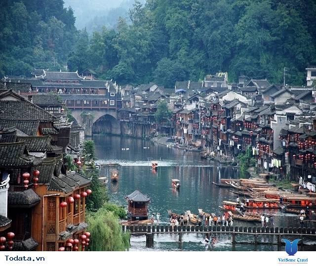 Bắc Môn Cổ Thành Cổ Kính Vượt Thời Gian Hình ảnh 2