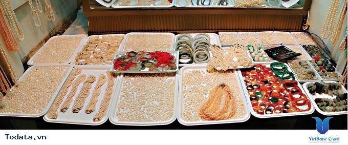 Bắt mắt với đồ trang sức ngọc ngà tại trung tâm ngọc Myanmat Hình ảnh 2 Bắt mắt với đồ trang sức ngọc ngà tại trung tâm ngọc Myanmat Hình ảnh 2