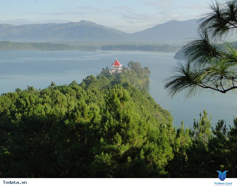 Biển hồ TNưng, thắng cảnh đẹp của Gia Lai Hình ảnh 4 Biển hồ TNưng, thắng cảnh đẹp của Gia Lai Hình ảnh 4
