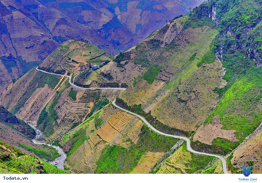 Bình minh trên đỉnh Mã Pì Lèng Hình ảnh 4 Bình minh trên đỉnh Mã Pì Lèng Hình ảnh 4