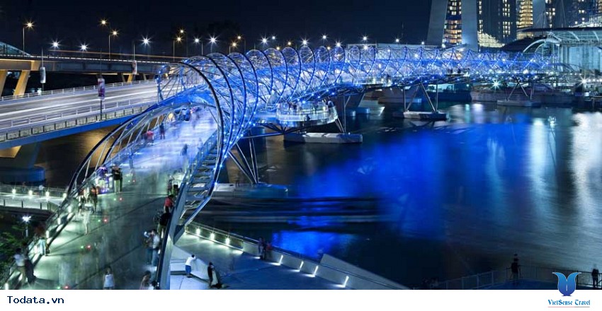 Cầu Helix Bridge lung linh dưới ánh đèn Hình ảnh 2
