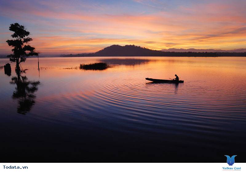 Chiêm ngưỡng vẻ đẹp của hồ Ea Snô Hình ảnh 1 Chiêm ngưỡng vẻ đẹp của hồ Ea Snô Hình ảnh 1