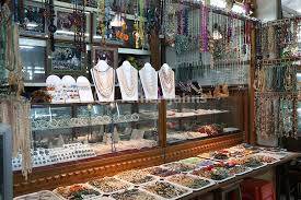 Chợ Bogyoke Aung San, nổi bật về sản phẩm đá quý Hình ảnh 1