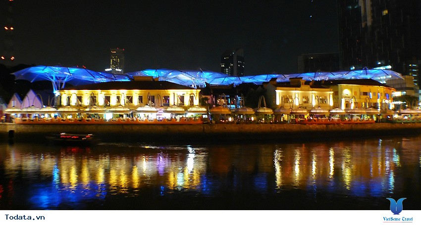 Clarke Quay, khu phố đêm nổi tiếng ở Singapore Hình ảnh 3