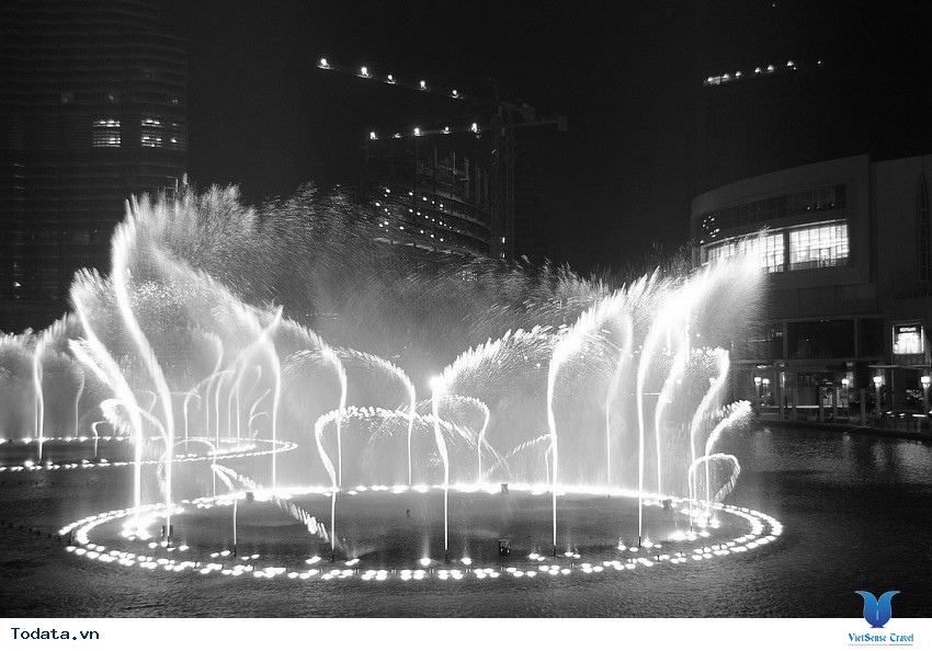 Đài Phun Nước Lớn Nhất Thế Giới Ở Dubai. Hình ảnh 5