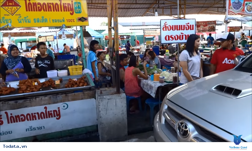 Dạo quanh chợ thực phẩm về đêm của Pattaya Thái Lan Hình ảnh 28