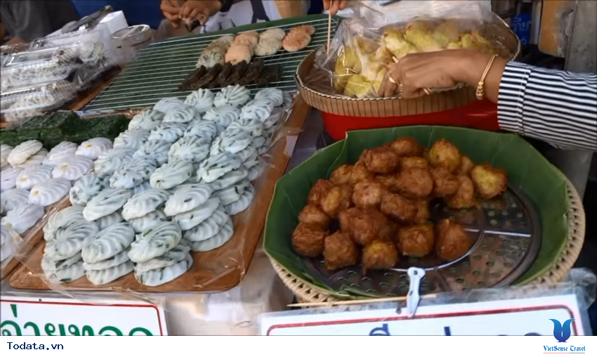 Dạo quanh chợ thực phẩm về đêm của Pattaya Thái Lan Hình ảnh 32