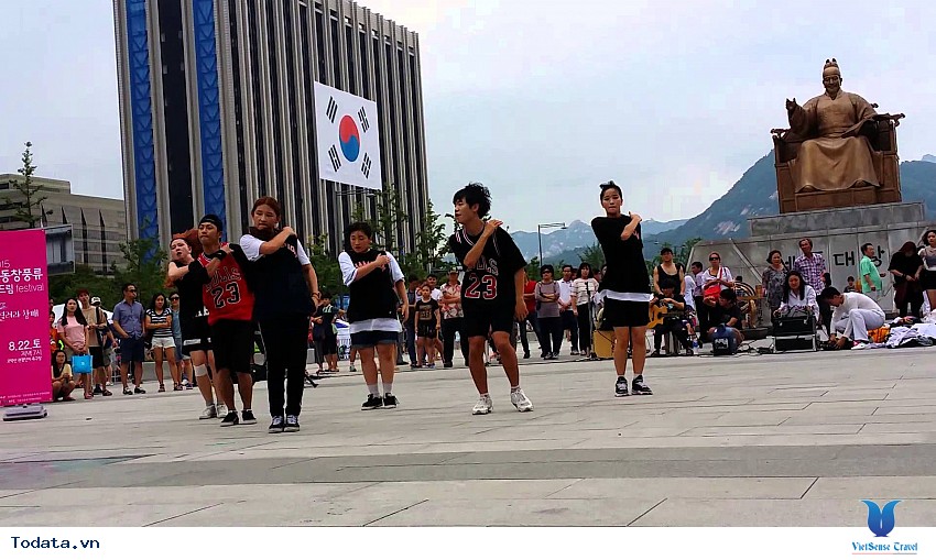 Đến Với Quảng Trường Gwanghwamun Square Hình ảnh 3