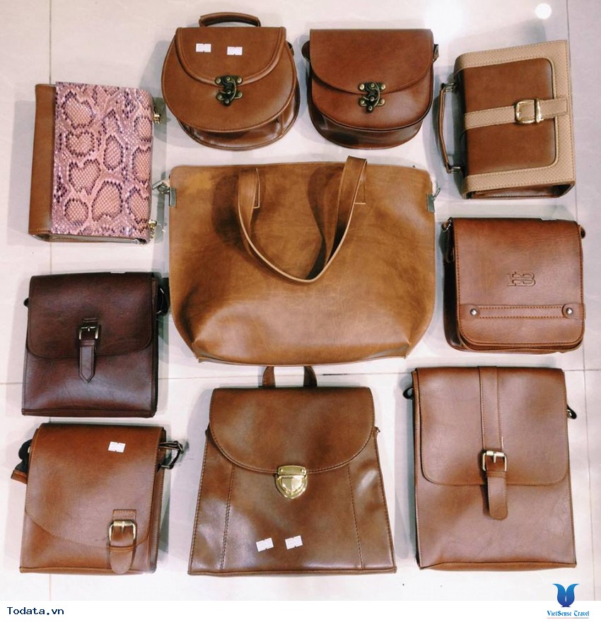 Đi mua sắm tại Cửa Hàng Đồ Da Hình ảnh 2 Đi mua sắm tại Cửa Hàng Đồ Da Hình ảnh 2