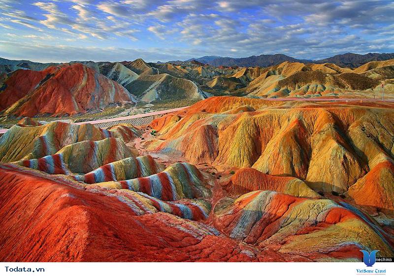 Địa Mạo Đan Hà- Vẻ Đẹp Độc Đáo Hình ảnh 1