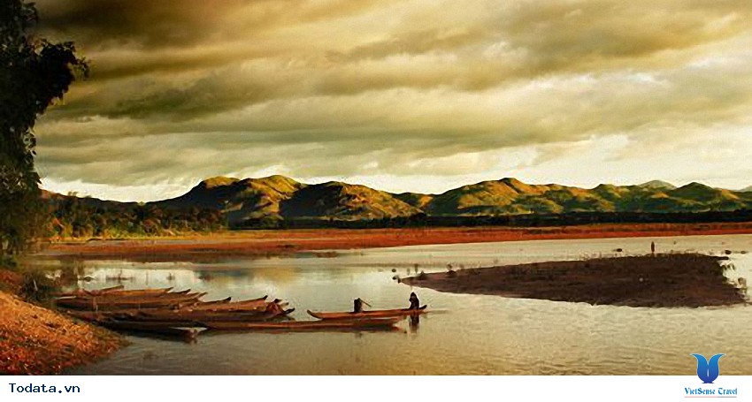 Dòng Sông Đắk Bla – Dải Lụa Óng Ả Giữa Lòng Kon Tum Hình ảnh 2 Dòng Sông Đắk Bla – Dải Lụa Óng Ả Giữa Lòng Kon Tum Hình ảnh 2