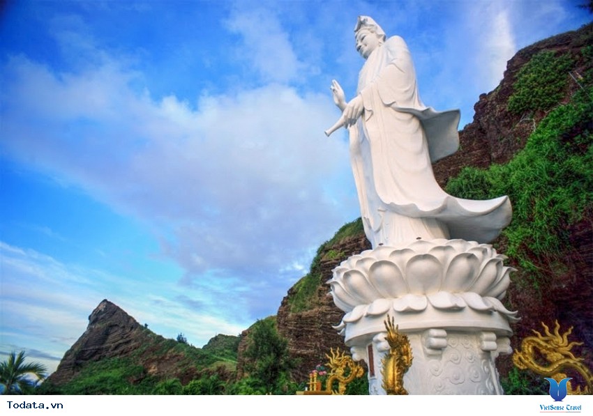 Ghé thăm chùa Đục tại đảo Lý Sơn Hình ảnh 2 Ghé thăm chùa Đục tại đảo Lý Sơn Hình ảnh 2