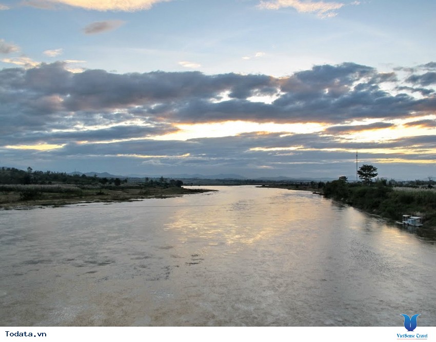 Huyền thoại dòng sông Đăk Bla chảy ngược Hình ảnh 2 Huyền thoại dòng sông Đăk Bla chảy ngược Hình ảnh 2