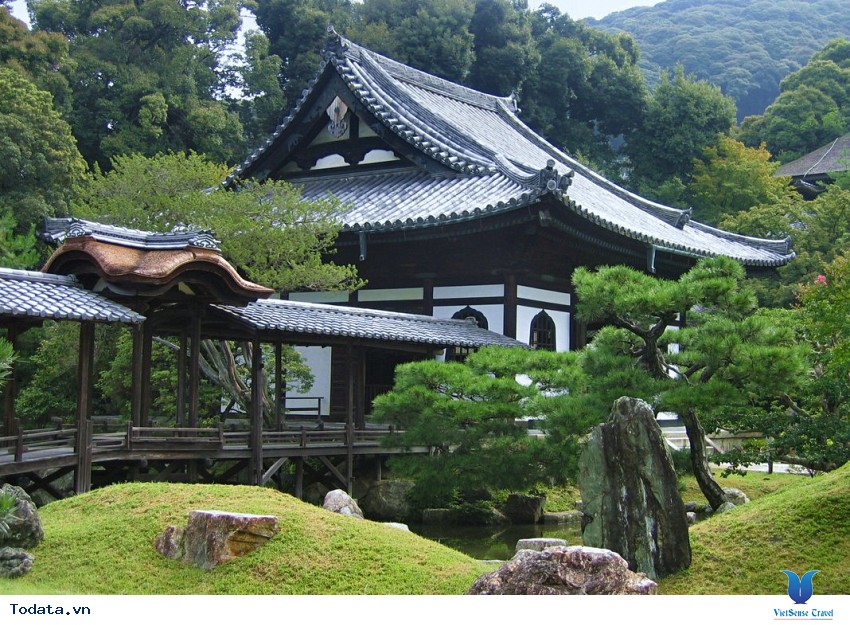 Khám Phá Cung Điện Hoàng Gia Tráng Lệ Hình ảnh 2