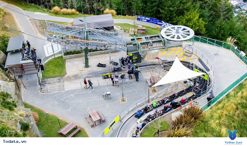 Khám phá đua xe Luge và đi cáp treo mở Skyline Hình ảnh 3