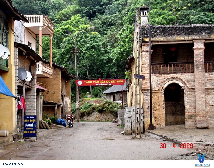 Khám Phá Phố Cổ Đồng Văn Hà Giang Hình ảnh 1