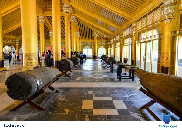 Kiến trúc Cung Điện Hoàng Gia Kanbawza Thadi Hình ảnh 2 Kiến trúc Cung Điện Hoàng Gia Kanbawza Thadi Hình ảnh 2